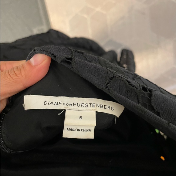 diane von furstenberg black lace flower dress - Picture 4 of 5